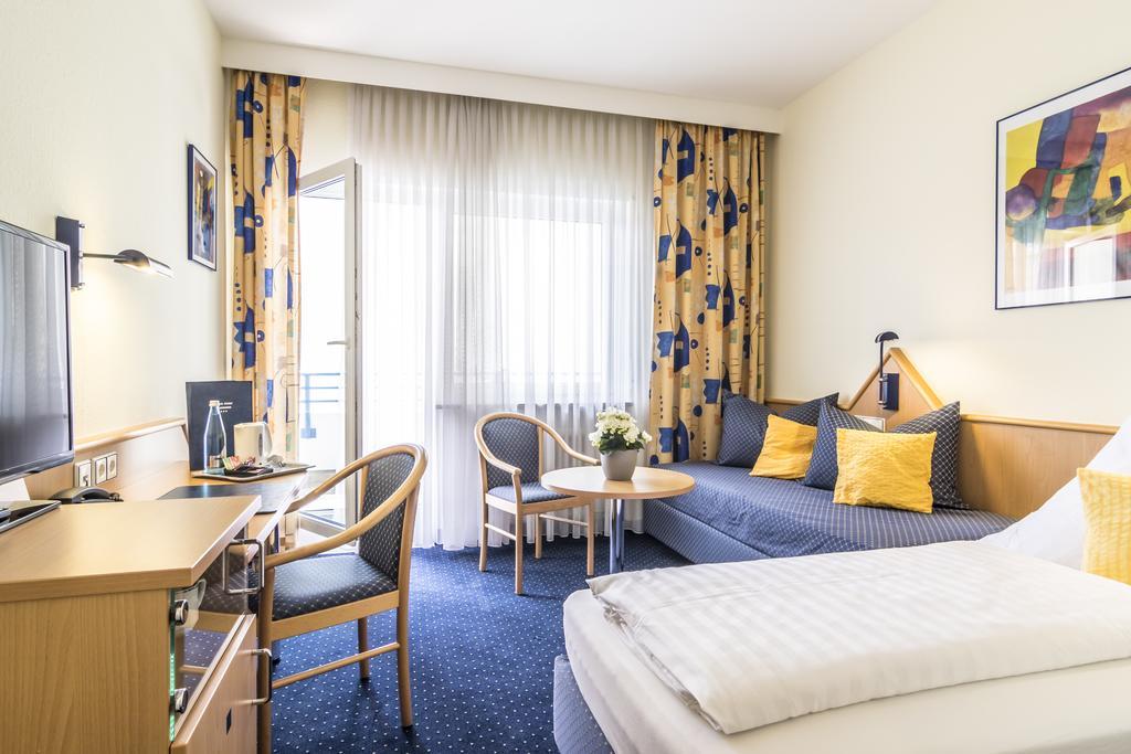 Hotel Garni Oberrhein Rheinfelden  Rom bilde