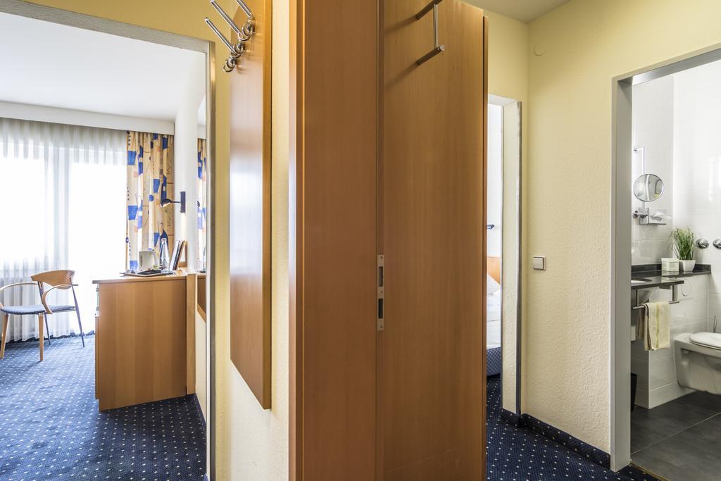 Hotel Garni Oberrhein Rheinfelden  Rom bilde